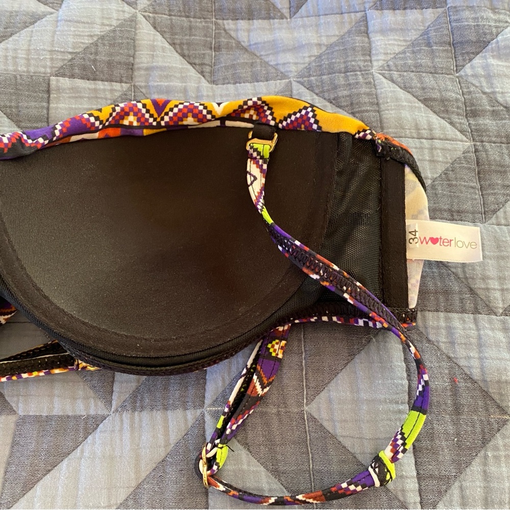 Colorful Patterned Bikini Set - Picture 3 of 5